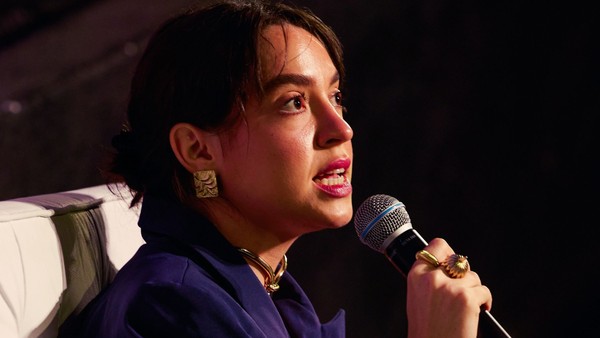 Valentina Bandeira Ser Filha De Pai Gay Me Deu Uma Educa O Muito