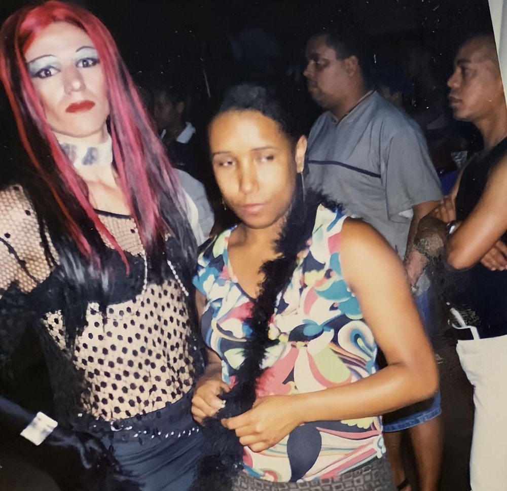 Filha de pai gay e mãe hétero viraliza ao contar sua história Famílias como a minha existem e