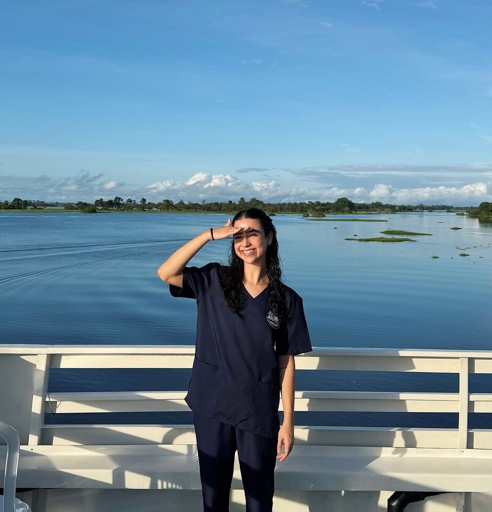 Larissa Oenning no Barco Hospital São João XXIII — Foto: Reprodução/Instagram