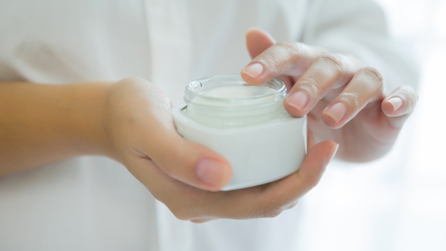 Hidratante oil free: 7 produtos que prometem pele sequinha e viço renovado
