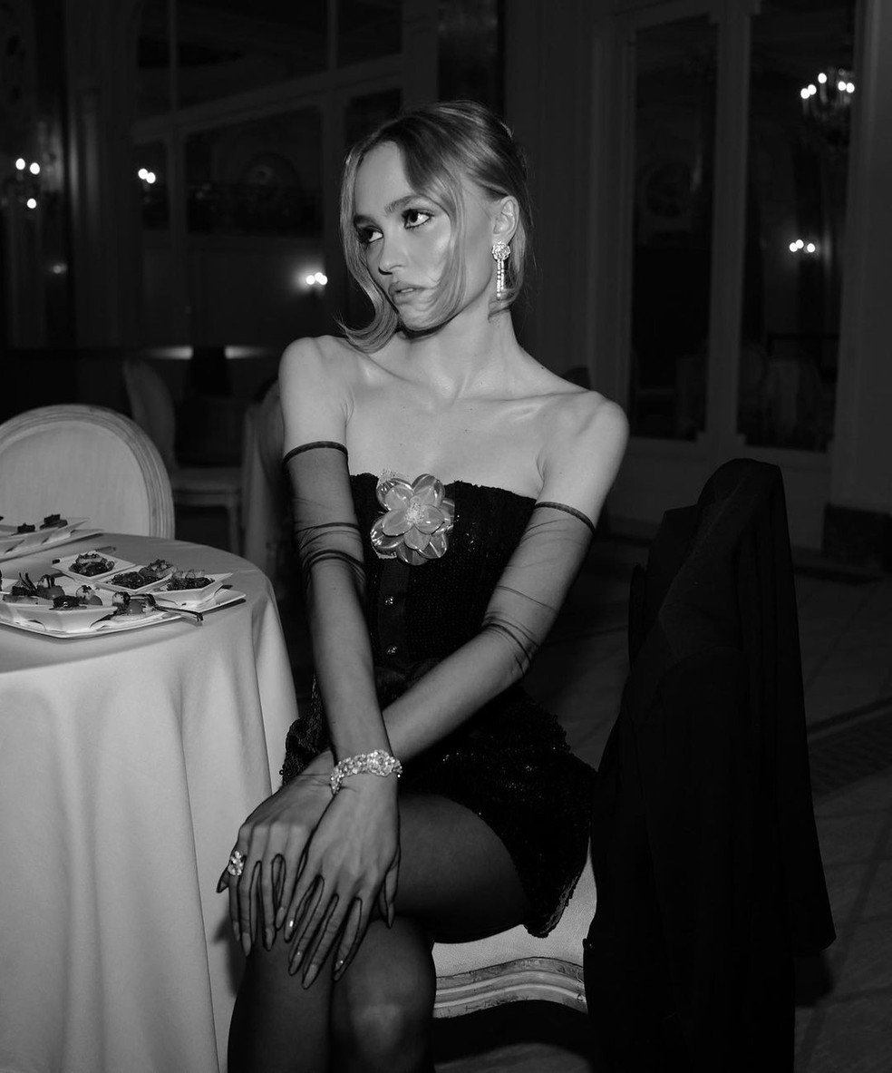 Lily Rose Depp no Festival de Cannes 2023 — Foto: Reprodução/Instagram