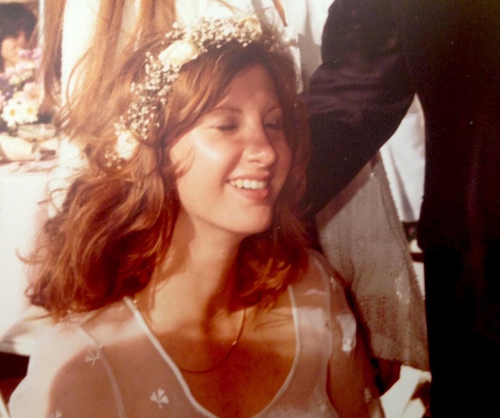 Karen Palmer no dia do seu casamento com Gil, em maio de 1980 — Foto: Divulgação