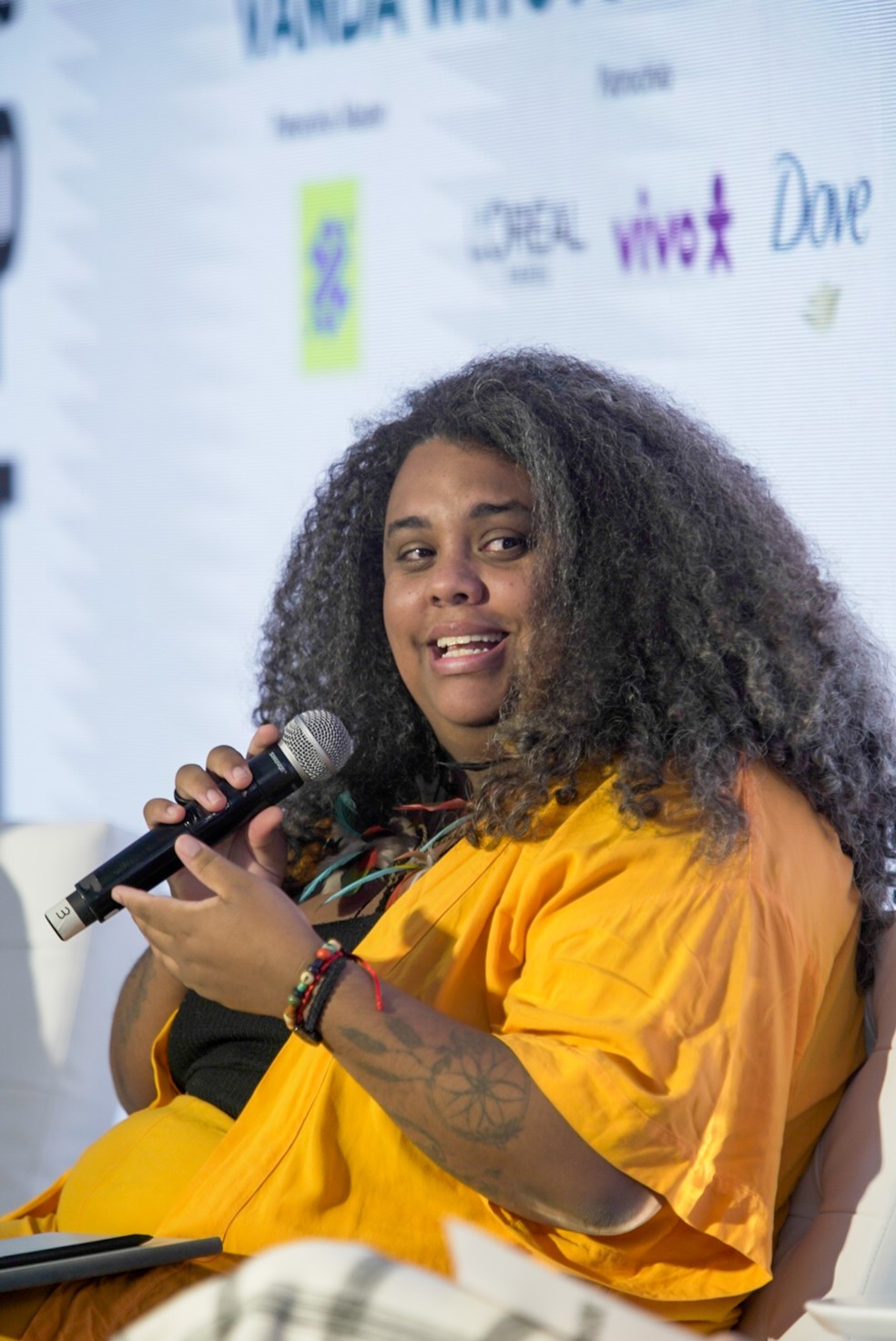 Kamila Camilo na 10ª edição do Power Trip Summit: 'A primeira coisa que estamos fazendo errado [para prevenir eventos climáticos extremos] é ignorar a ciência' — Foto: Bruna Brandão