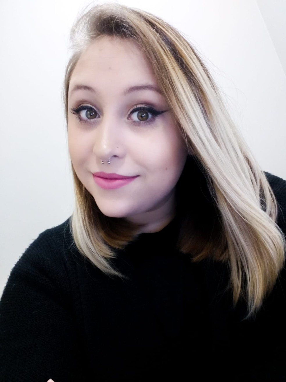 Nathalya Ferreira de Melo, 27, desinstalou suas contas nos apps de relacionamento — Foto: Reprodução/Arquivo pessoal