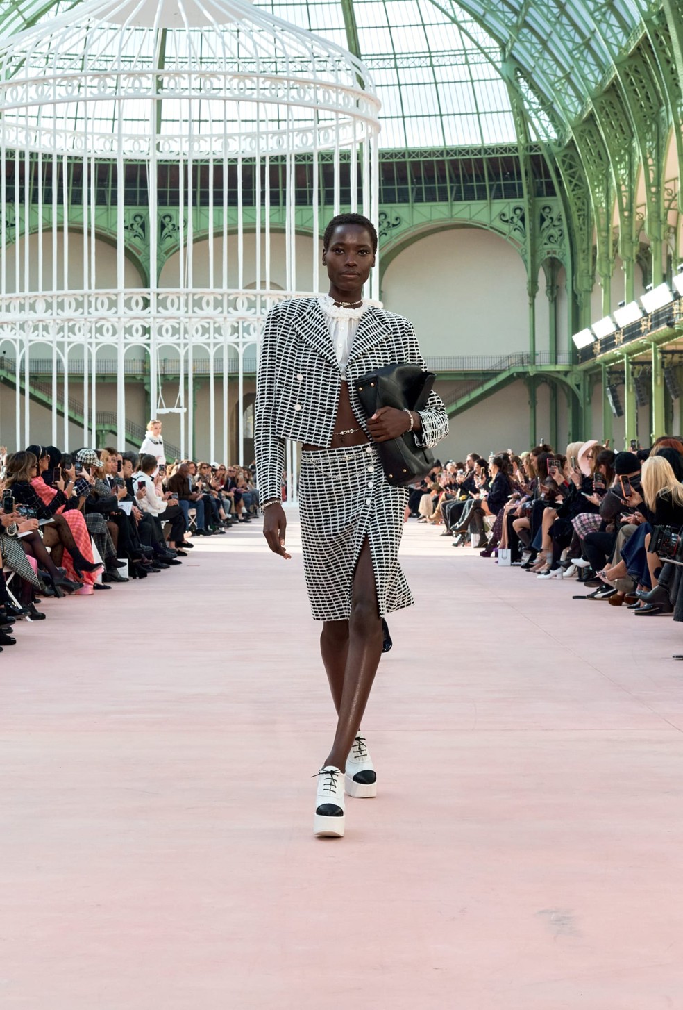 Chanel na Semana de Moda de Paris primavera verão 2025 — Foto: Divulgação
