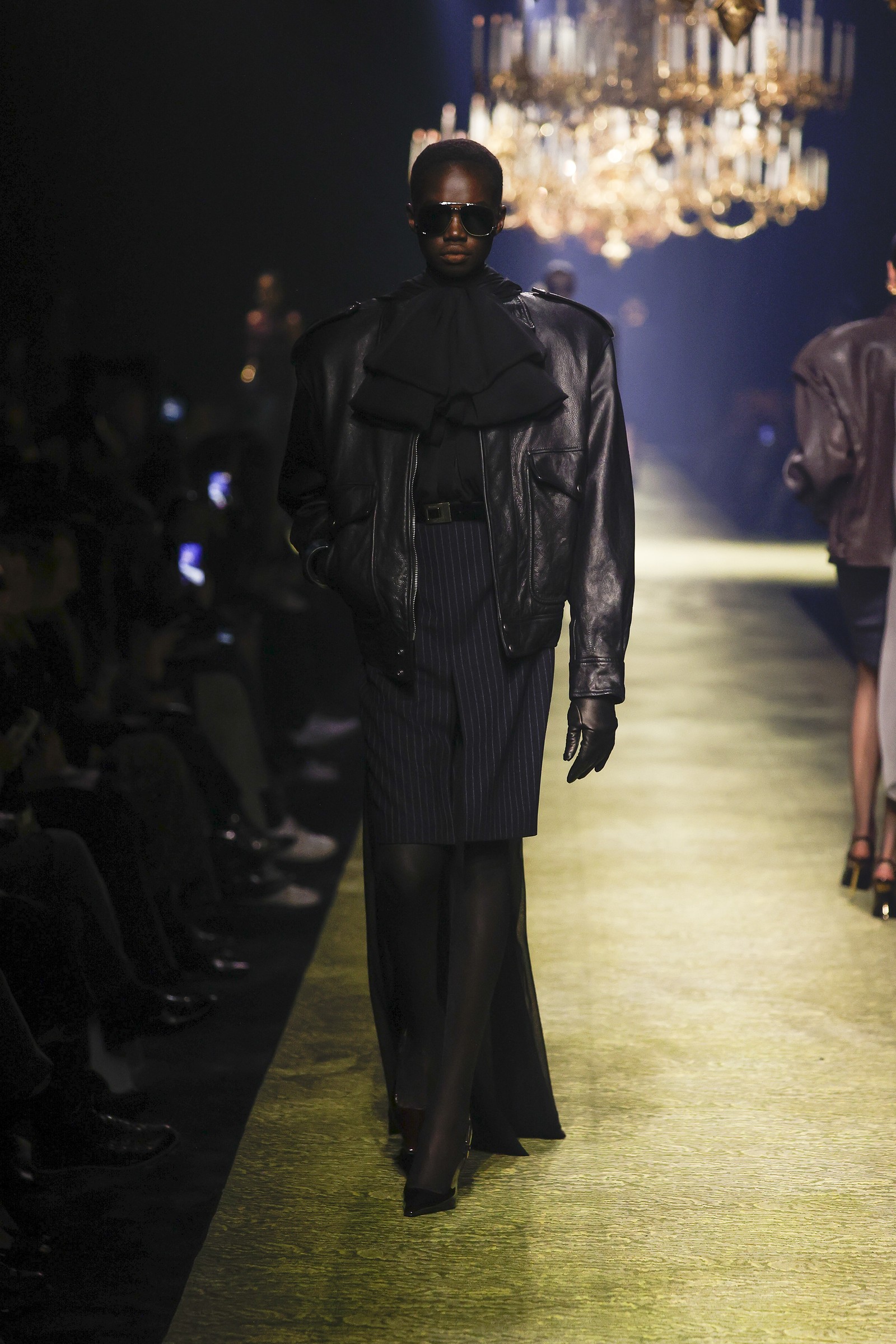 Paris Fashion Week: Saint Laurent — Foto: Divulgação