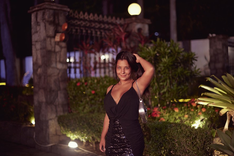 Marie Claire acompanhou um dia na vida de Aimi Kokoro, prostituta do Rio de Janeiro