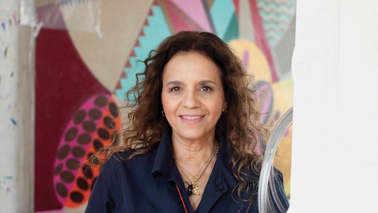 Beatriz Milhazes: 'Não queria ser aceita só pelo viés poético ou emocional. Queria ser reconhecida pela inteligência' Beatriz Milhazes: 'Não queria ser aceita só pelo viés poético ou emocional. Queria ser reconhecida pela inteligência'