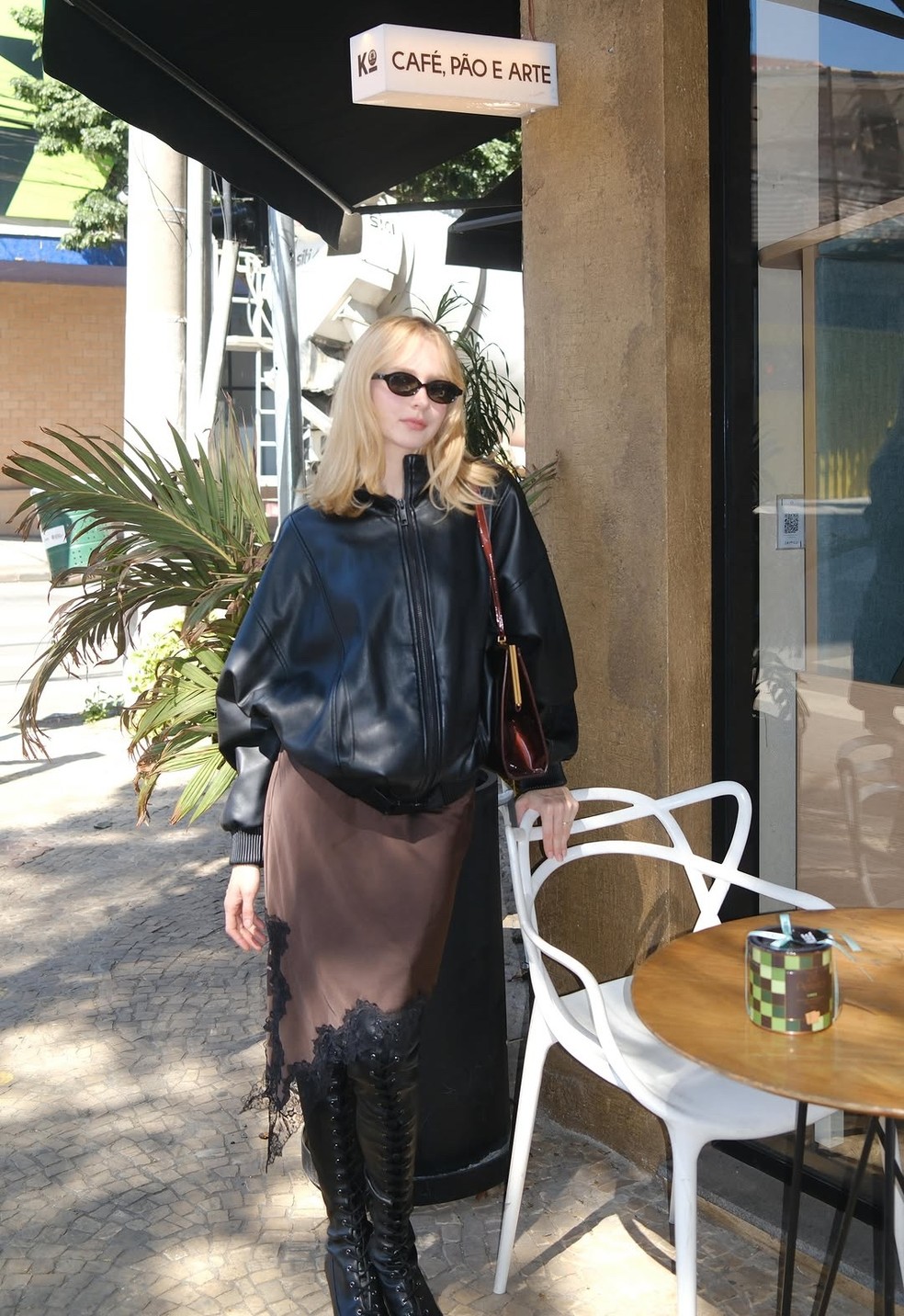 Os looks de Isa Scherer contêm as tendências mais quentes da estação