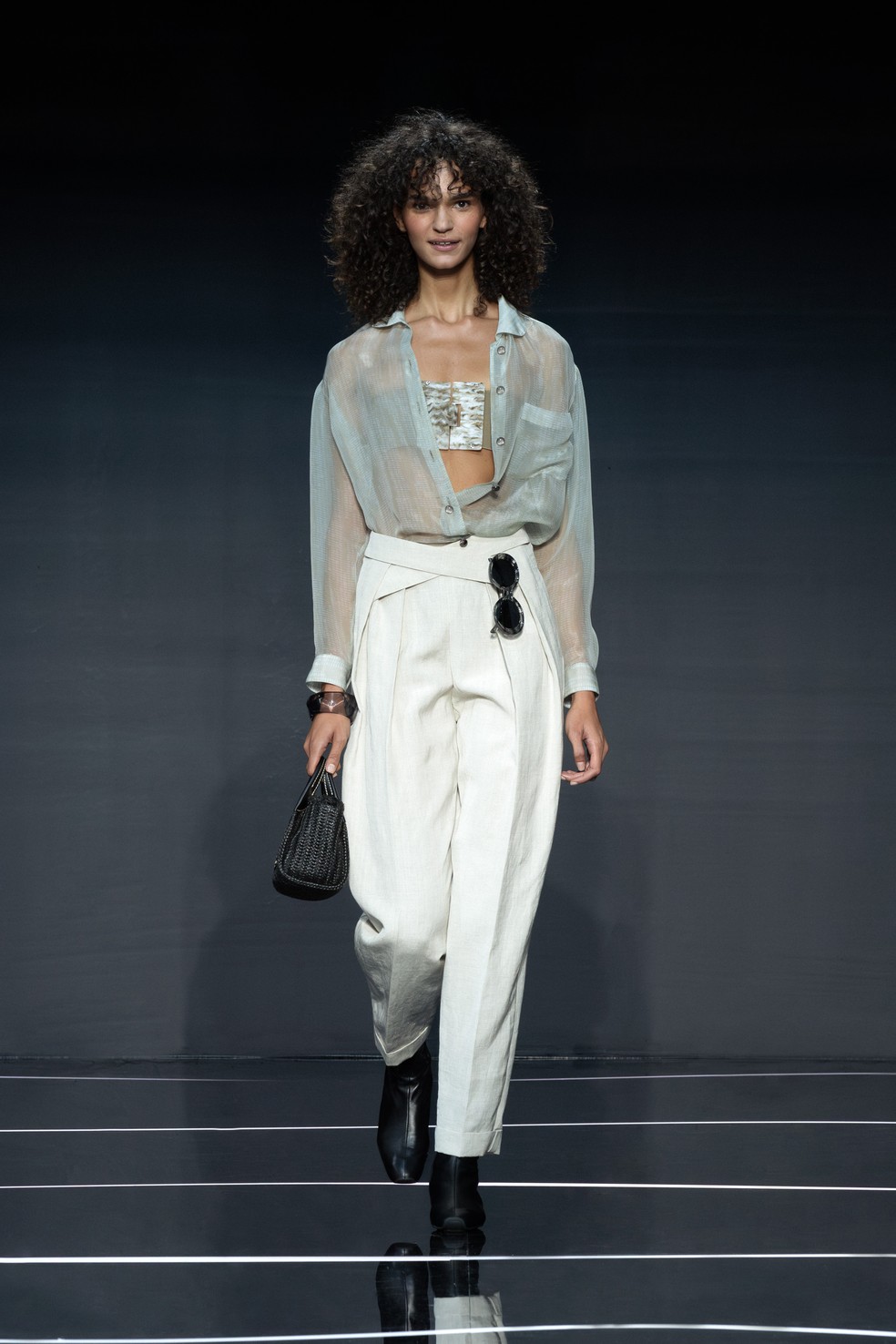 Emporio Armani primavera/verão 2024 — Foto: Divulgação
