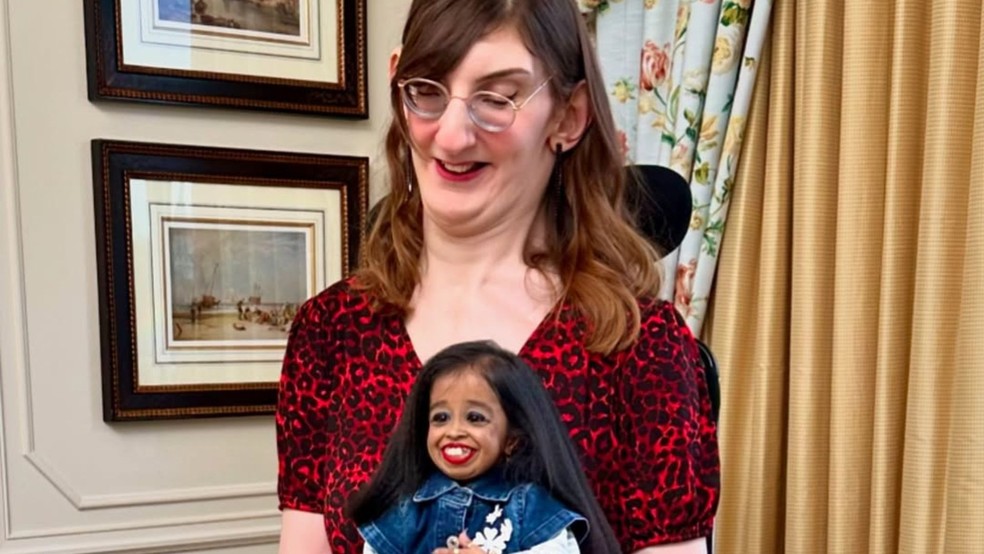Rumeysa Gelgi e Jyoti Amge são as mulheres mais alta e mais baixa do mundo; conheça suas histórias — Foto: Reprodução/Instagram