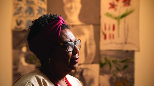 O caminho de Rosana Paulino até a Bienal de Veneza: 'Levei 25 anos para viver apenas de arte sendo uma das principais artistas do país' O caminho de Rosana Paulino até a Bienal de Veneza: 'Levei 25 anos para viver apenas de arte sendo uma das principais artistas do país'