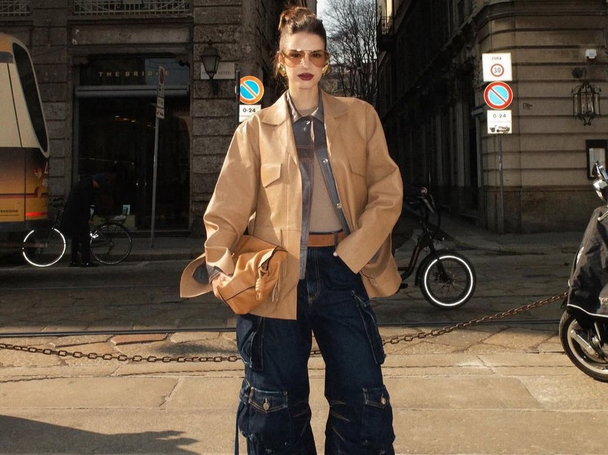 Calça cargo: estes looks das famosas vão te inspirar a criar o outfit perfeito