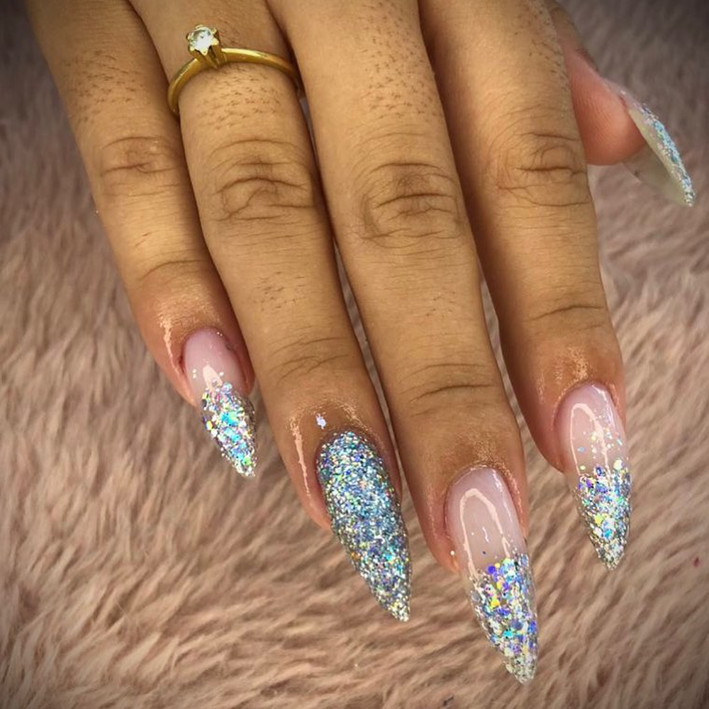 Unhas de fibra de vidro decoradas: entenda a tendência e aposte nas ...