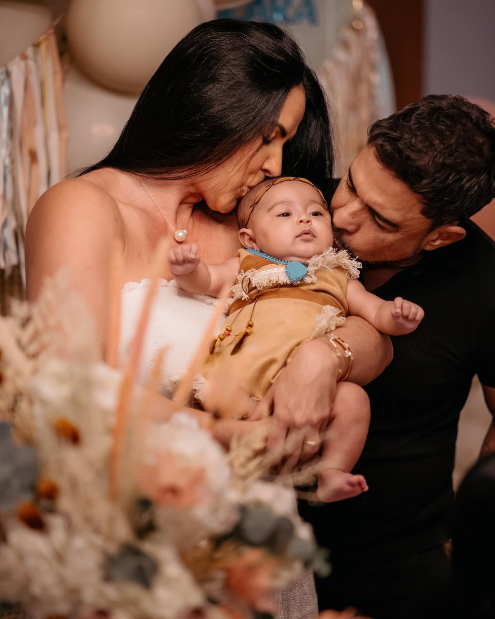 Graciele Lacerda mostra fotos da festa de Clara, filha com Zezé di Camargo — Foto: Reprodução/ Instagram