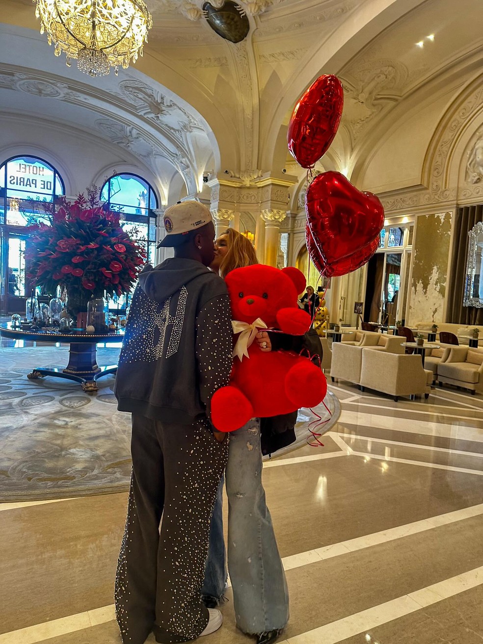 Virginia mostra momentos com Vini Jr — Foto: Reprodução/ Instagram