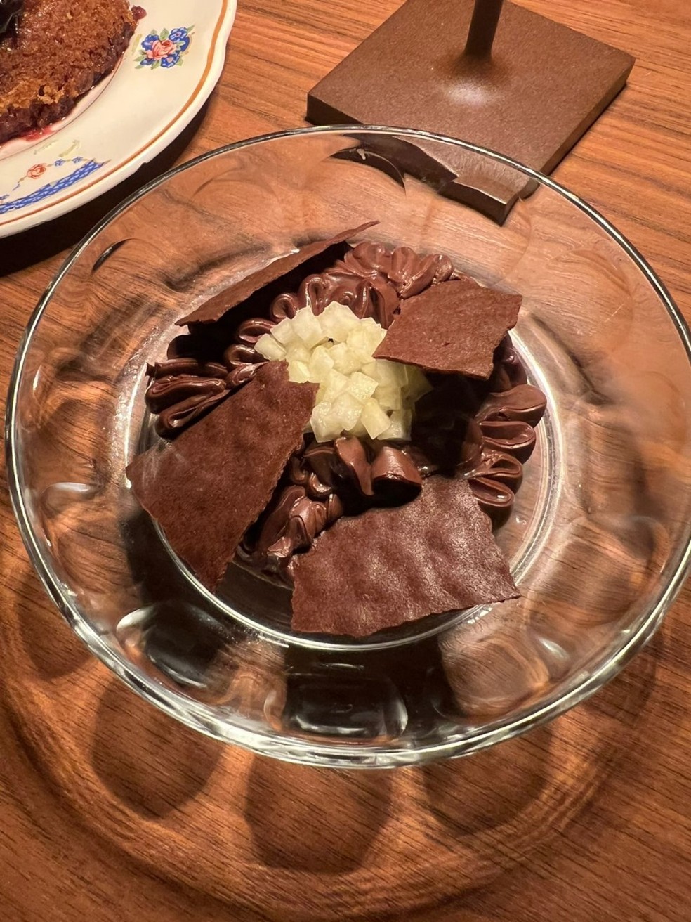 Chocolate, peras e whisky: a chef e sua marca na confeitaria — Foto: Divulgação