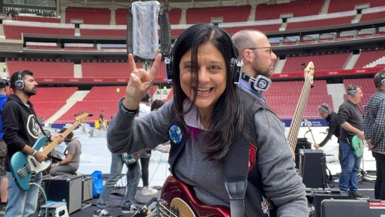 'Venci o câncer de mama com ajuda da música e toquei para um estádio de futebol lotado em Madri'