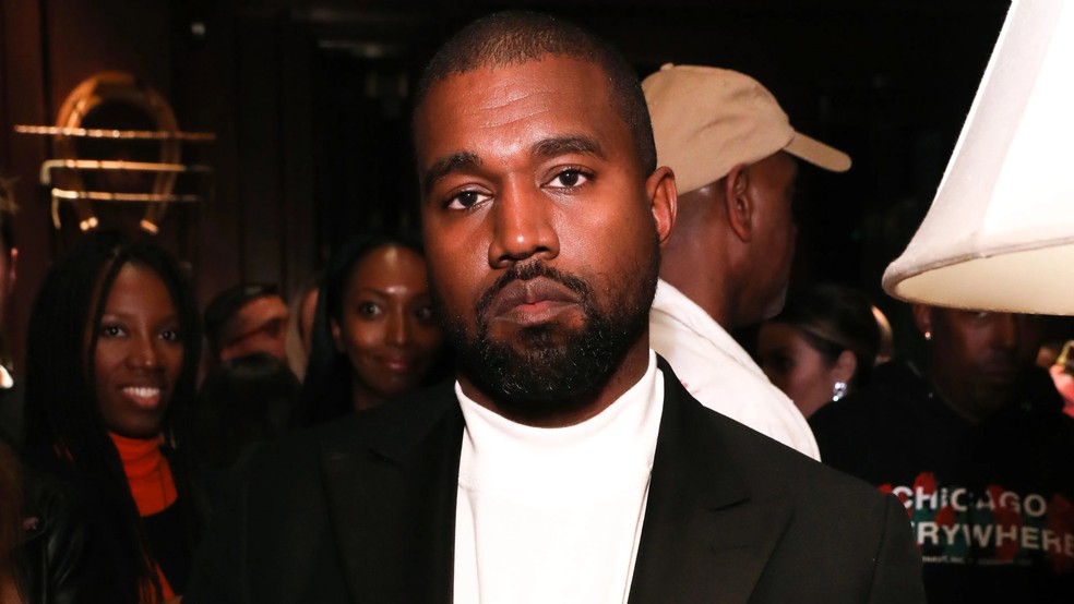 Kanye West, canceriano, ganhou 24 Grammys com sua música emocional e introspectiva. — Foto: Reprodução/Gett