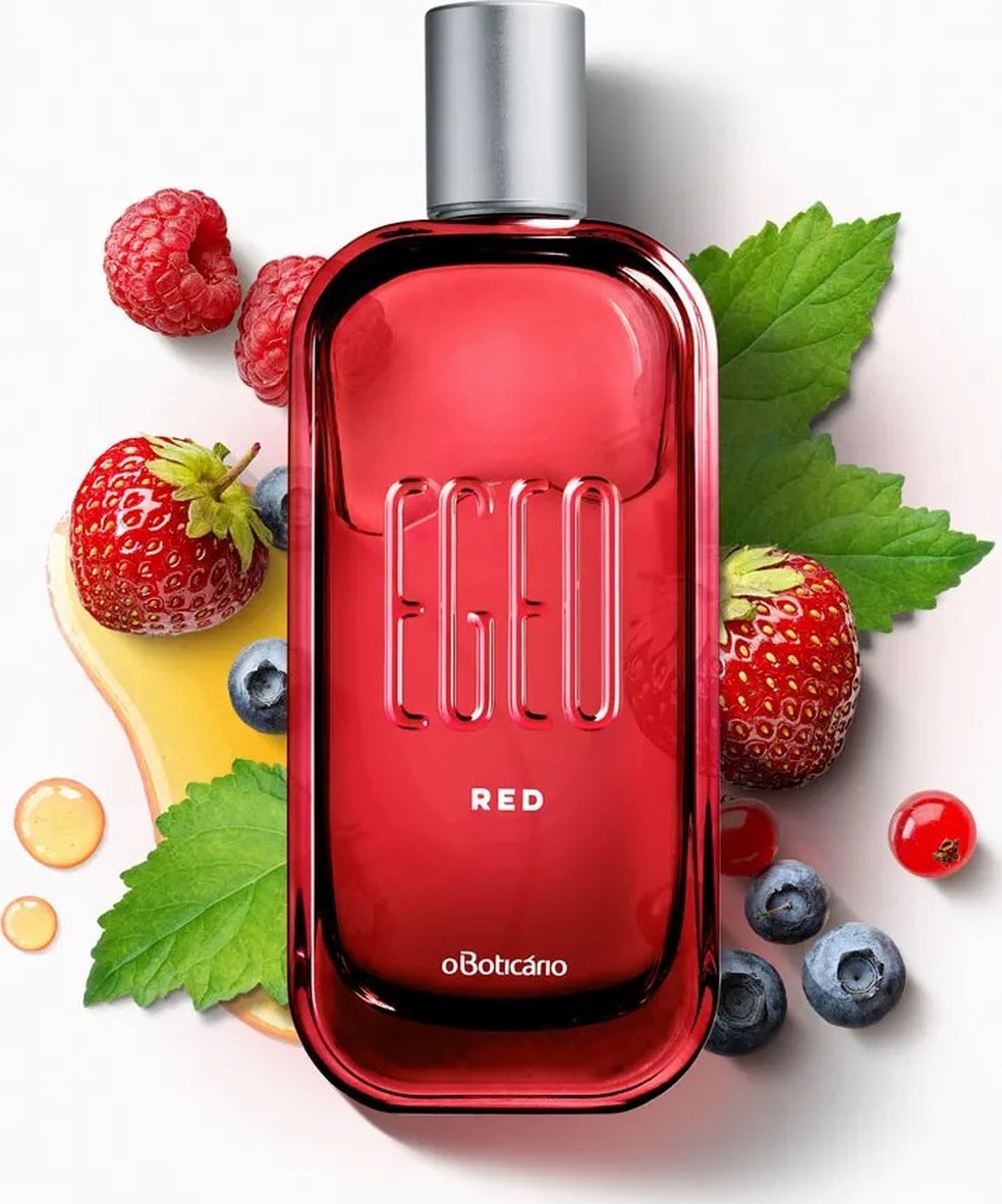 Com notas marcantes de frutas vermelhas, pimenta rosa e baunilha, Egeo Red  é a fragrância perfeita para a energia intensa e ousada dos arianos — Foto: Reprodução/O Boticário