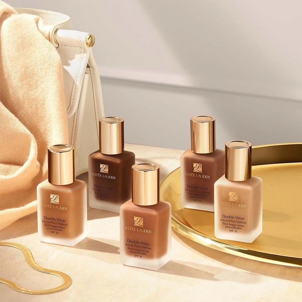 Double Wear Stay in Place, Estée Lauder — Foto: Divulgação