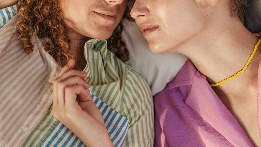 Mulheres contam como redescobriram o prazer ao praticar o sexo sóbrio