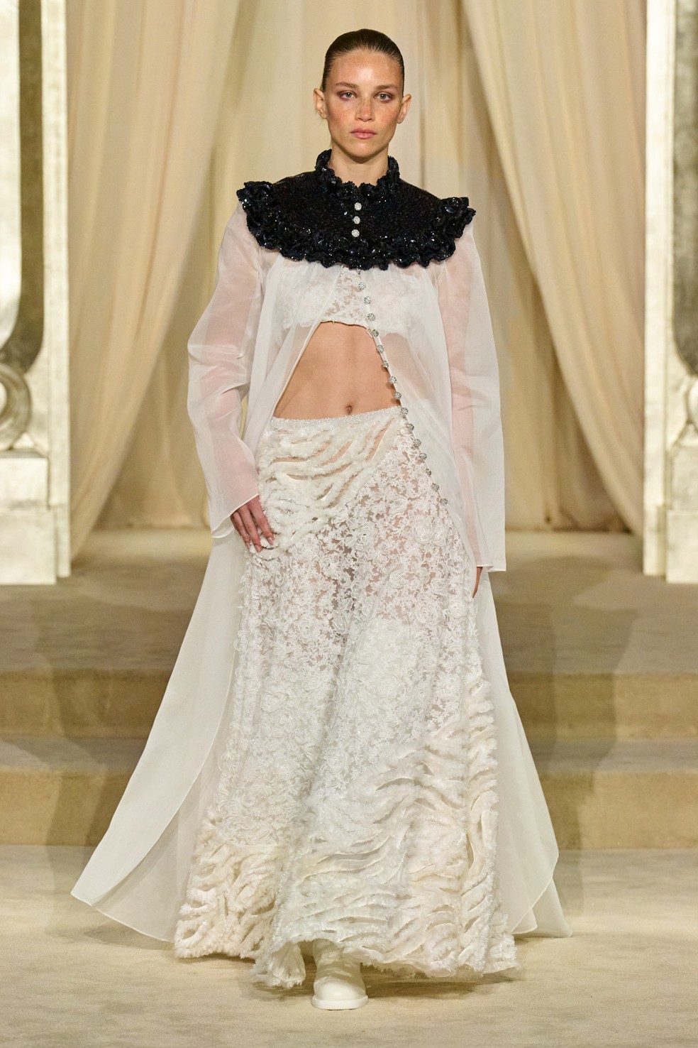 Chanel, alta-costura de inverno 25 — Foto: Divulgação
