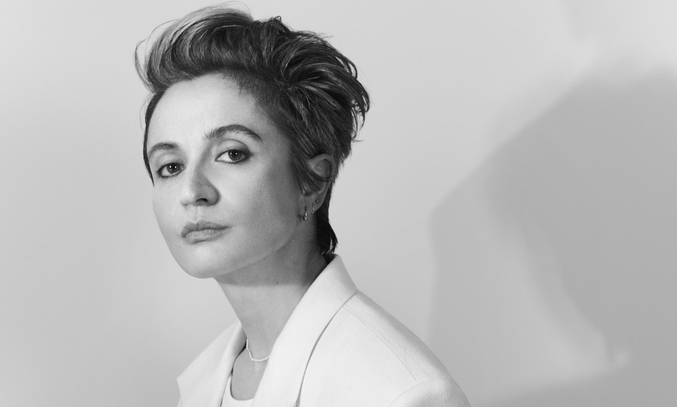 Veronica Leoni é a primeira mulher a ocupar o cargo na Calvin Klein — Foto: Divulgação/