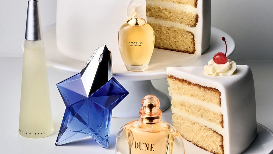 6 perfumes clássicos que nasceram nos anos 90 e continuam modernos em 2026