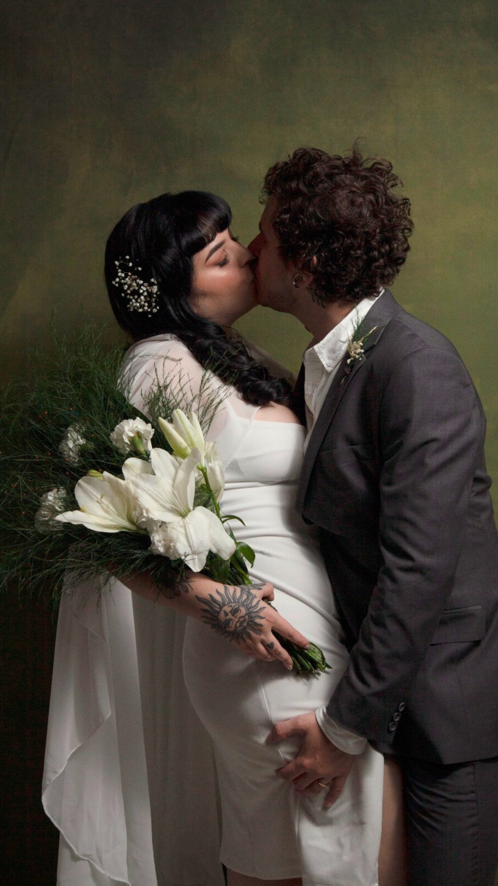 A fotógrafa Ana Di Castro e o marido, Julian, fizeram a festa de casamento em um motel — Foto: Acervo pessoal