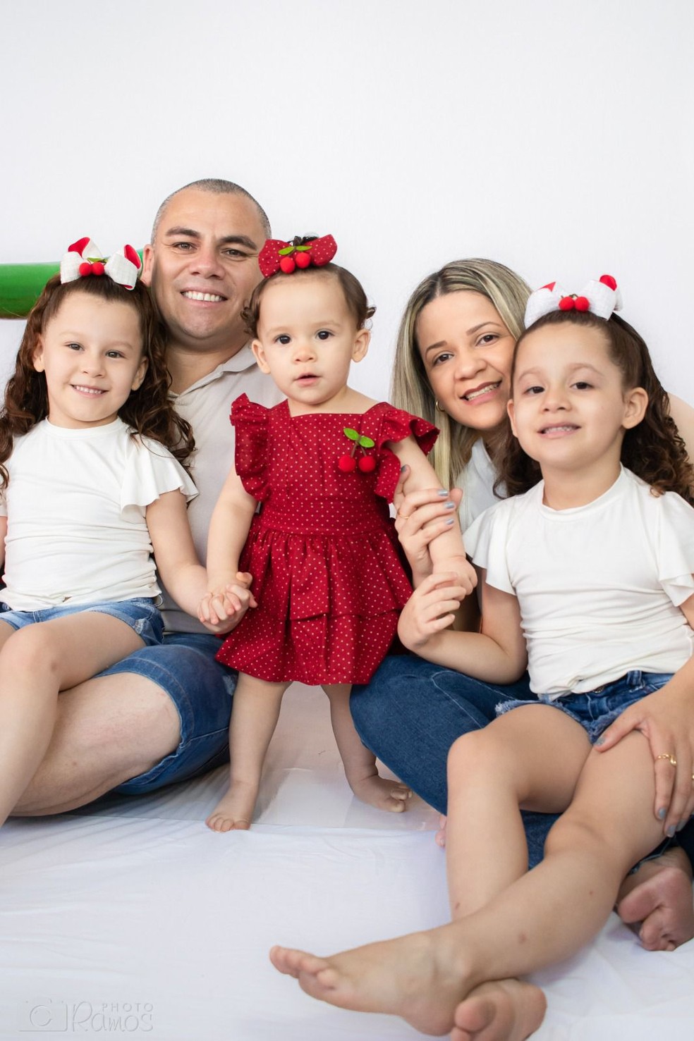 A família celebra hoje a união das três irmãs — Foto: Arquivo pessoal