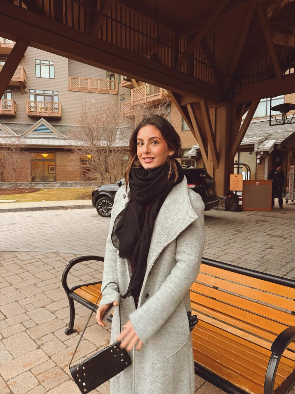 Luisa Gabus Mendes posa em viagem com a mãe — Foto: Reprodução/ Instagram