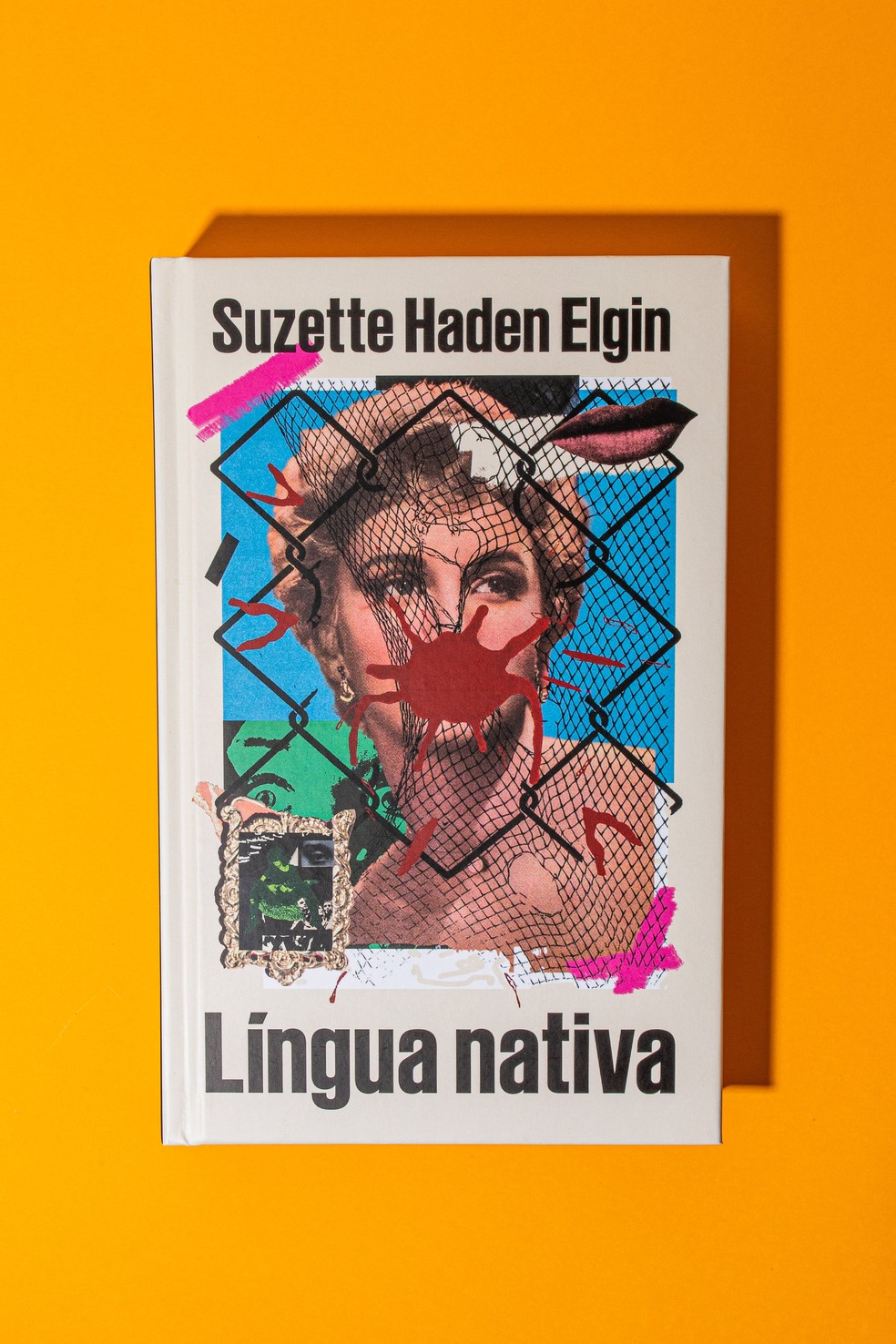 Primeira edição brasileira de Língua Nativa, ficção especulativa de Suzette Haden Elgin, da editora Aleph — Foto: Reprodução/Juliana Frug