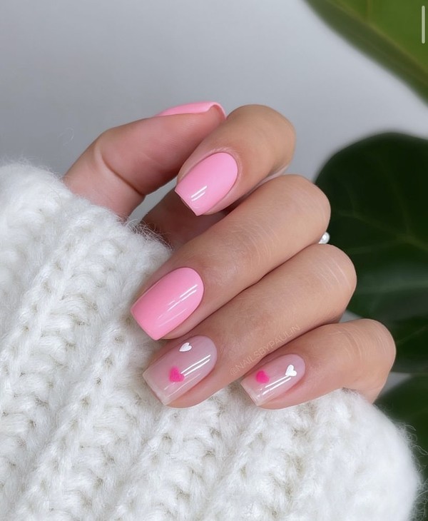 Unhas decoradas rosa: 24 fotos e estilos para fazer sucesso em 2024