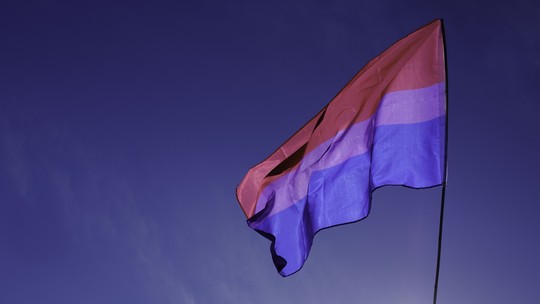 Dia Nacional do Orgulho Bissexual: entenda a data e as principais reivindicações do movimento bi no Brasil