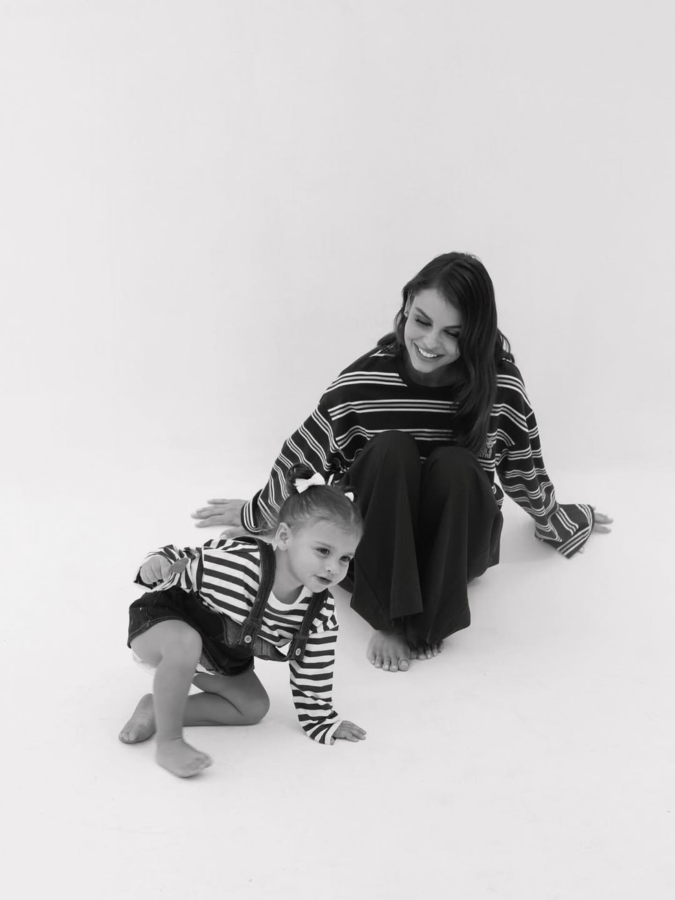 Amanda Kimberlly encantou ao posar com a filha Helena — Foto: Reprodução/ Instagram