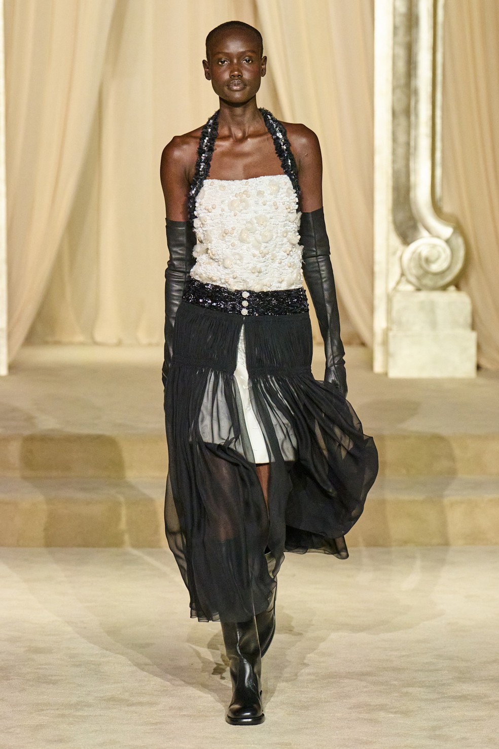 Chanel, alta-costura de inverno 25 — Foto: Divulgação