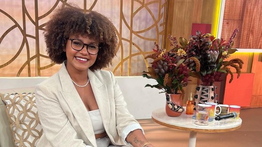Bifobia: ex-BBB Jessi Alves defende bissexualidade e rebate preconceito