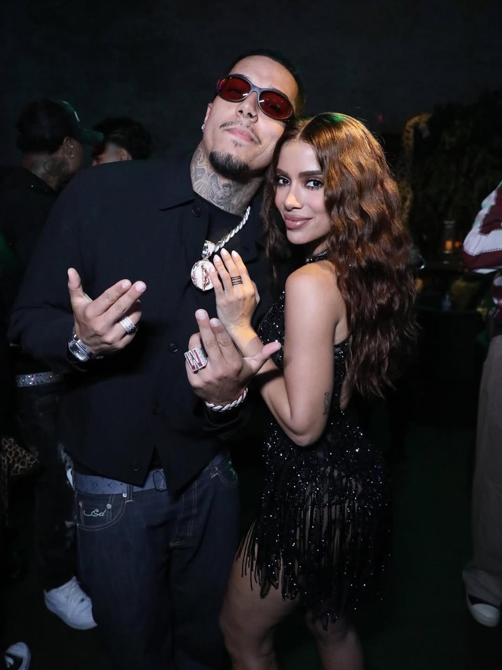 Anitta abre álbum de fotos de aniversário de 32 anos, reunindo muitas celebridades — Foto: Reprodução/Instagram