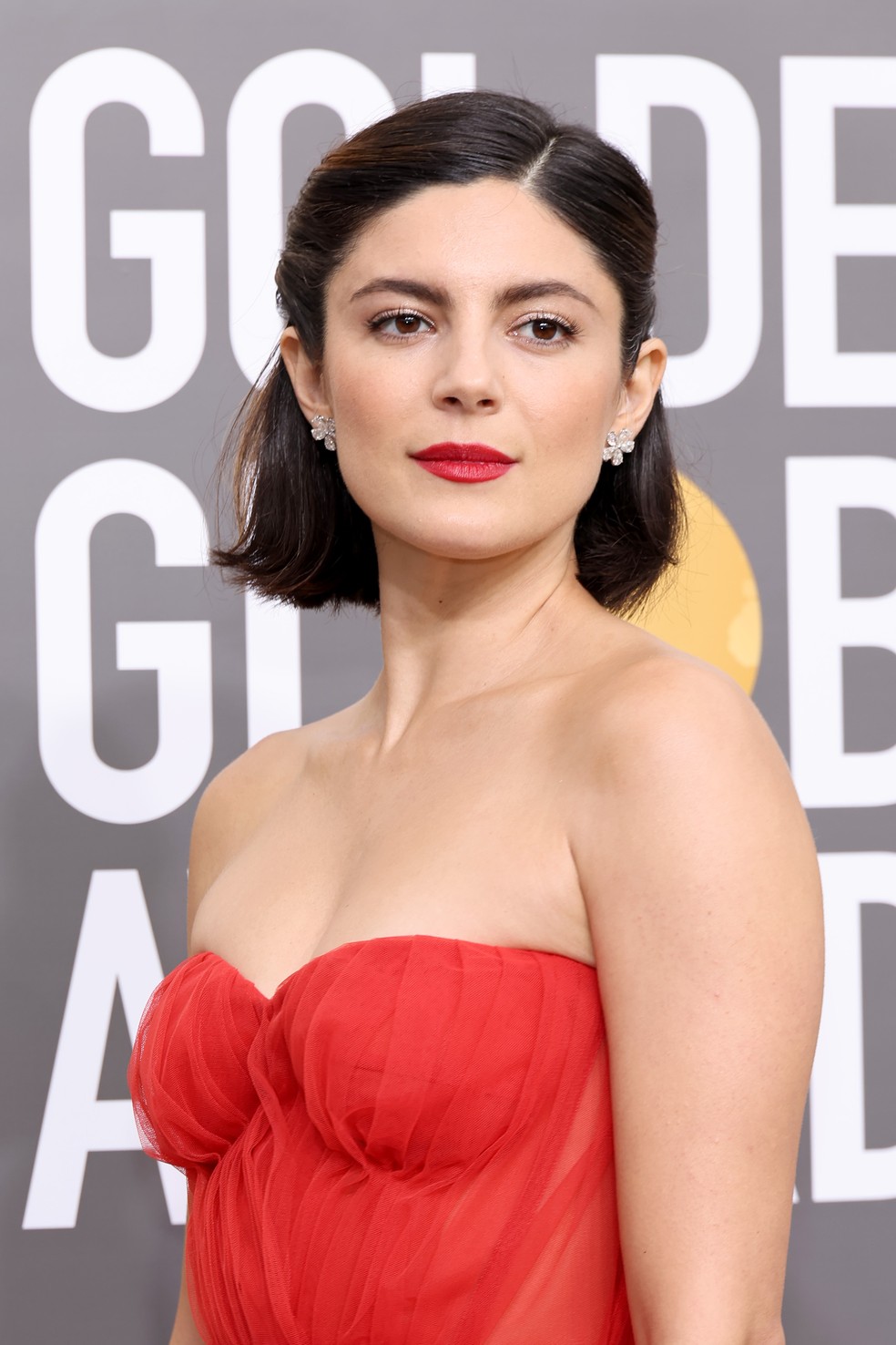 Monica Barbaro no Golden Globes 2023 — Foto: Getty Images