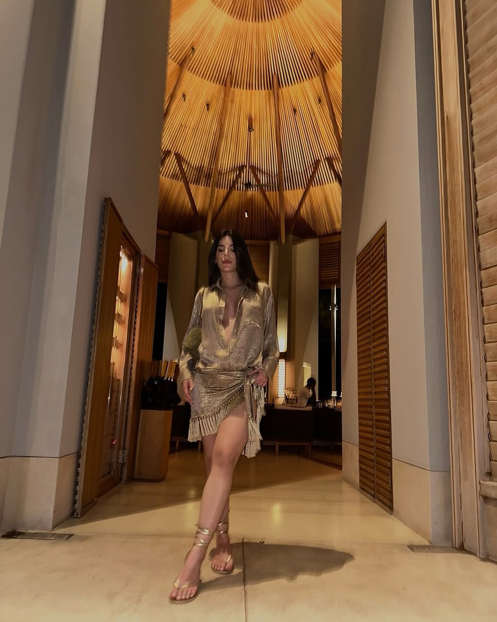 Jade magalhães grávida com vestido estilo boho — Foto: Reprodução/Instagram @ajademagalhaes