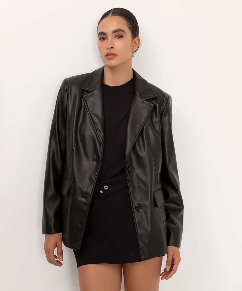 Blazer em PU — Foto: Divulgação