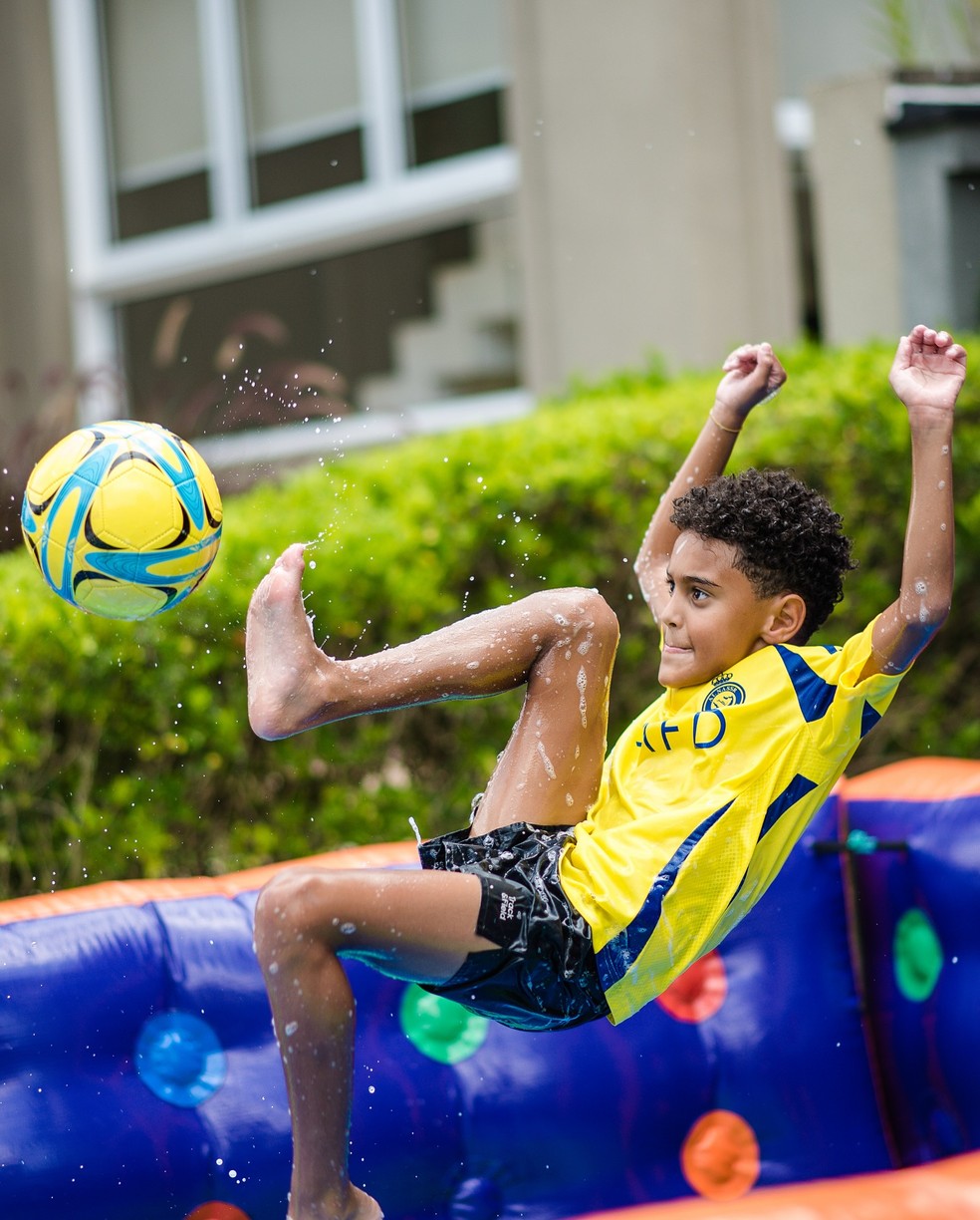 Luciele di Camargo comemora aniversário do filho com Denílson — Foto: Reprodução/Instagram