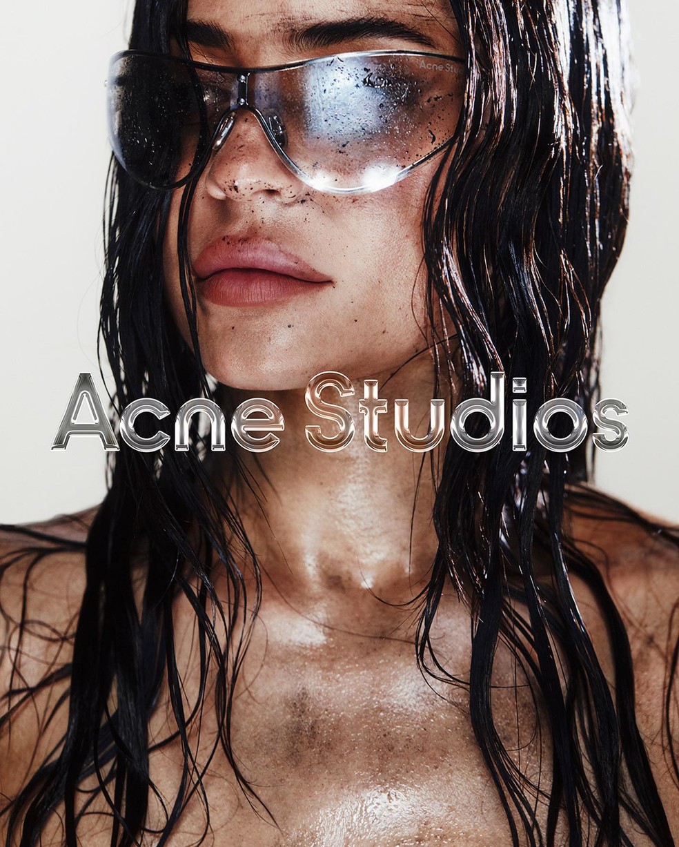 Kylie Jenner para Acne Studios — Foto: Reprodução/Instagram