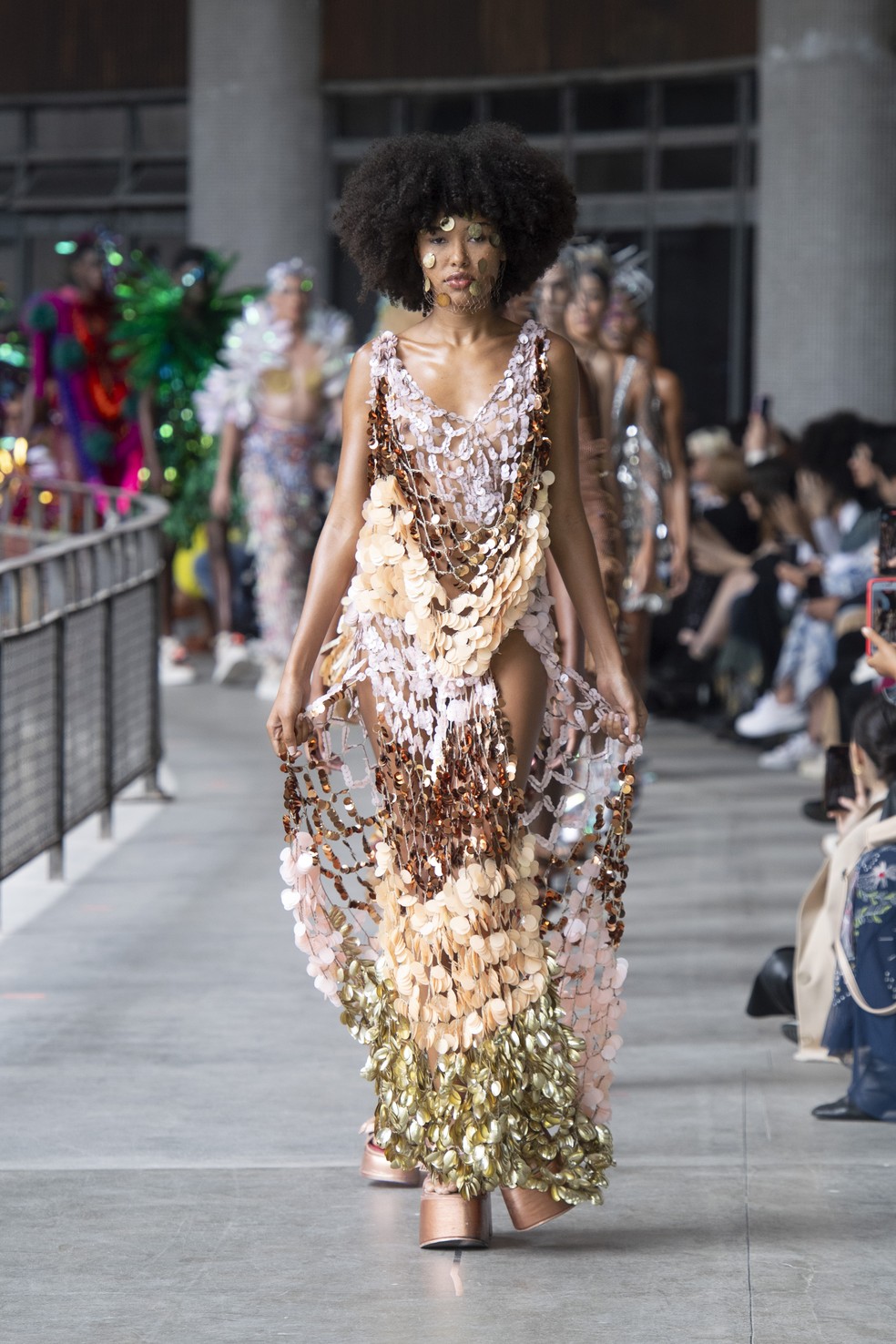 Desfile Projeto Ponto Firme no SPFW — Foto: Marcelo Soubhia / Agfotosite