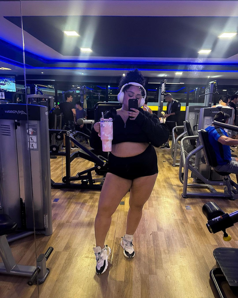 Ex-BBB Rízia Cerqueira posa na academia e publica desabafo: 'Esse é o ...