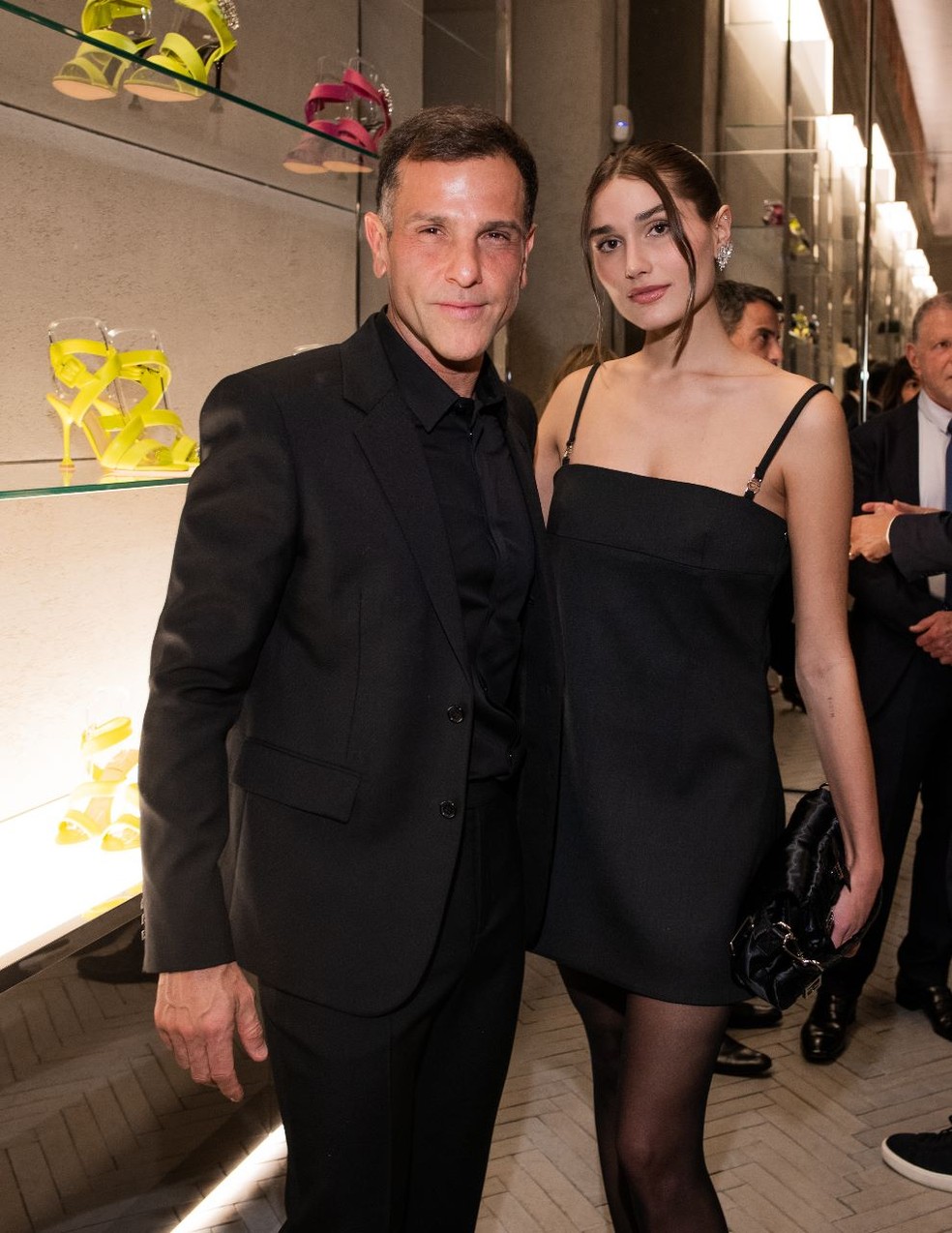 Alexandre Birman e Sasha Meneghel na Semana de Moda de Milão — Foto: Divulgação
