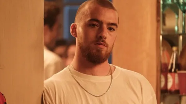 Angus Cloud ficou conhecido pelo personagem Fez — Foto: Reprodução/Instagram 