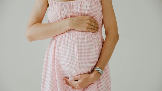 Estudo revela que ondas de calor aumentam os riscos de parto prematuro