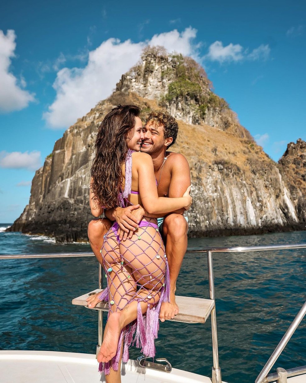 Larissa Manoela e André Luiz Frambach abrem álbum de fotos de viagem de noivado — Foto: Reprodução/Instagram